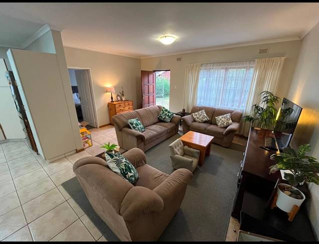 3 BEDROOM SECTIONAL TITLE TO LET IN HOWICK NORTH